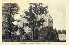 13485 Gezicht op het het kasteel Sypestein (Nieuw-Loosdrechtsedijk 146-150) te Nieuw-Loosdrecht (gemeente Loosdrecht).